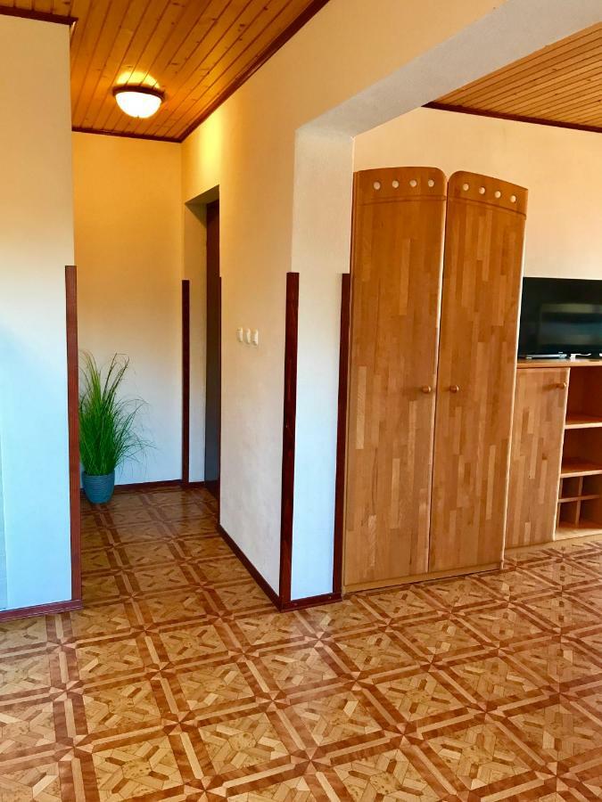 Apartmani Lisac Baska  Exterior photo